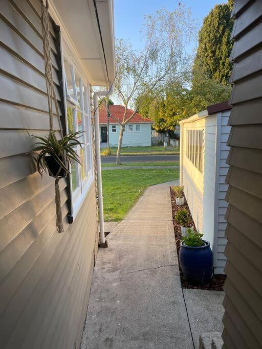 Watts, A Cosy Escape Vila Hamilton Exterior foto